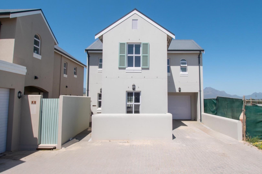 3 Bedroom Property for Sale in Nooitgedacht Village Western Cape